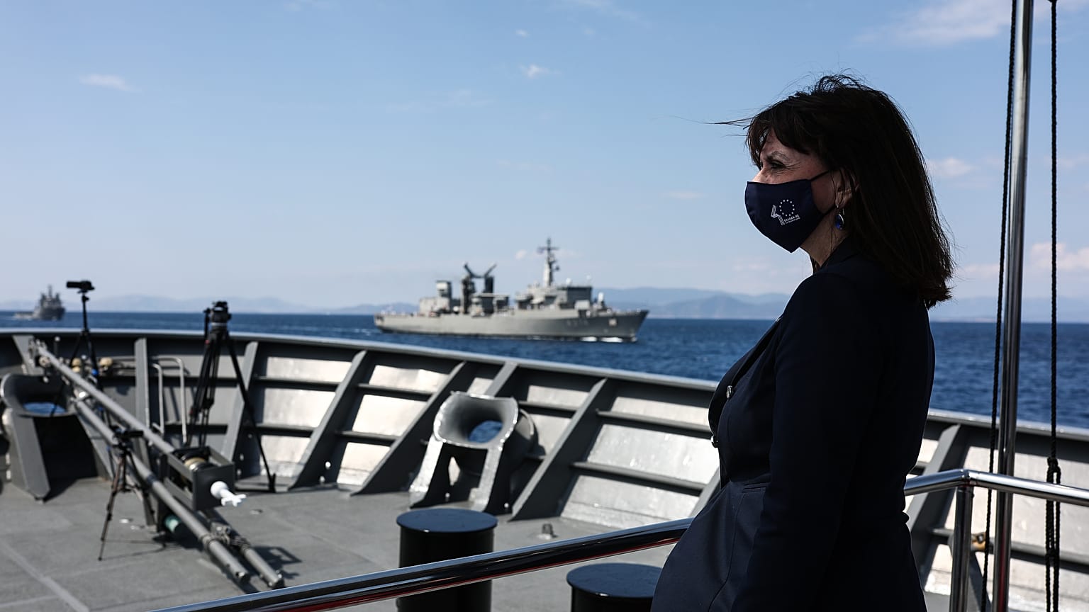 ΠΡΟΕΔΡΟΣ ΕΛΛΗΝΙΚΗΣ ΔΗΜΟΚΡΑΤΙΑΣ Κ.ΣΑΚΕΛΛΑΡΟΠΟΥΛΟΥ ΕΝ ΠΛΩ ΕΠΙΘΕΩΡΗΣΗ ΤΩΝ ΜΟΝΑΔΩΝ ΤΟΥ ΣΤΟΛΟΥ