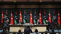 Libya Milli Birlik Hükümeti Başbakanı Abdülhamid Dibeybe'nin Ankara ziyaretinde ikili anlaşma imzalanırken