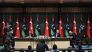 Libya Milli Birlik Hükümeti Başbakanı Abdülhamid Dibeybe'nin Ankara ziyaretinde ikili anlaşma imzalanırken