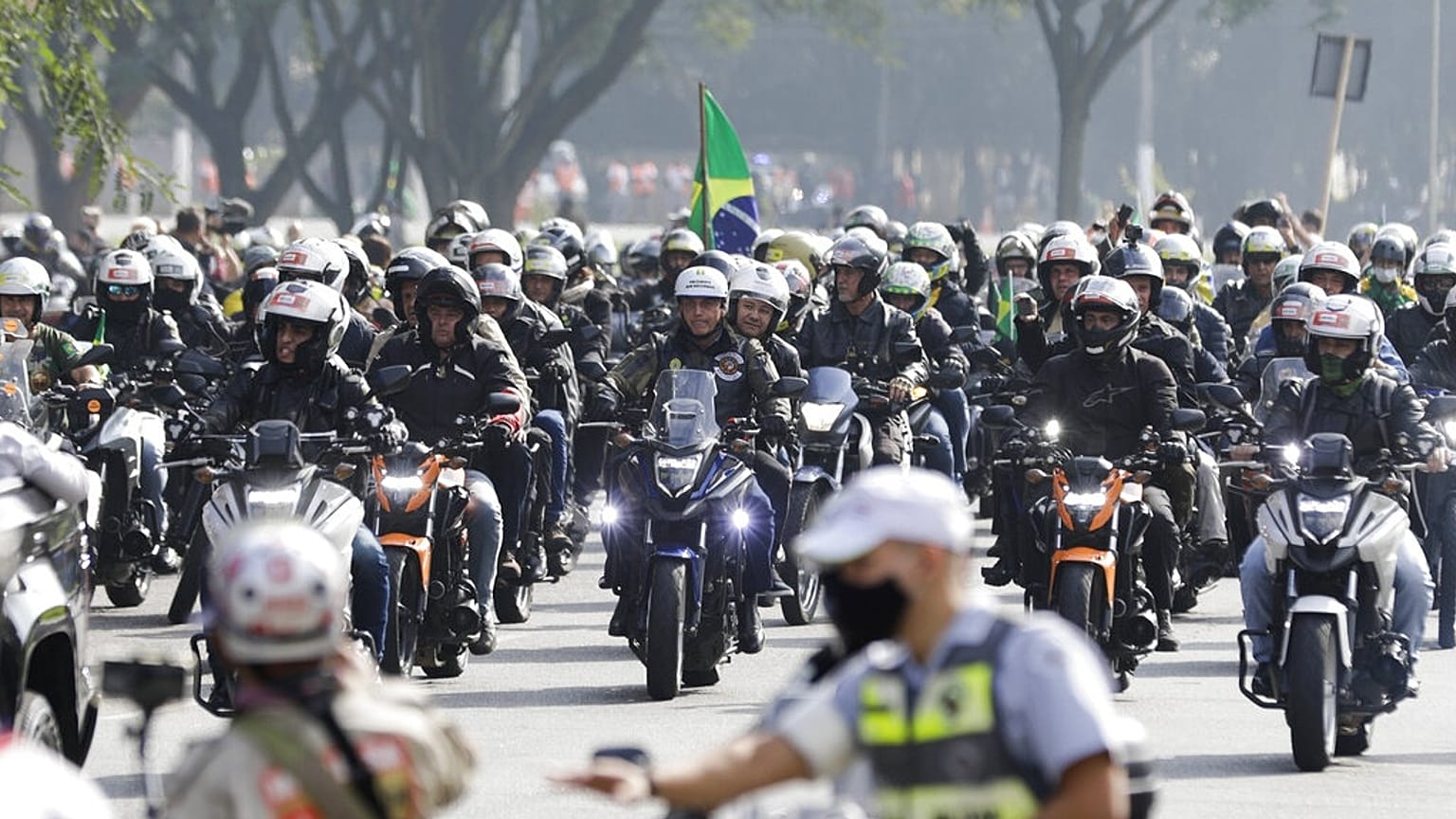 Wieder ohne Maske: Geldstrafe gegen Bolsonaro verhängt