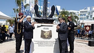 Tελετής εγκαινίων αναμνηστικής στήλης για την Ελληνική Επανάσταση, στην Αγία Νάπα