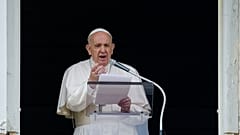 Katolik dünyasının ruhani lideri Papa Francis