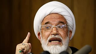 تصویر آرشیوی از مهدی کروبی 