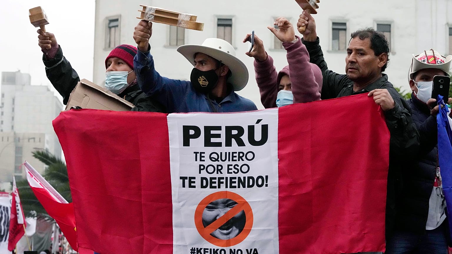 Manifestación de simpatizantes de Pedro Castillo en Lima, el 12 de junio de 2021