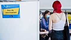 Début de la vaccination des adolescents à Paris