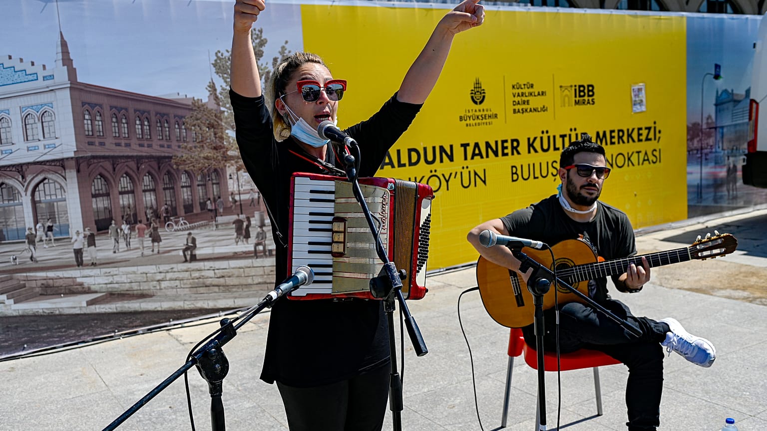 Konzert von Özge Metin