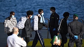 Migranti sbarcati a Lampedusa. 