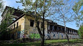 A Nagyvásártelep központi épülete a Fudan majdani területén 