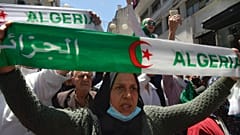 Victoire surprise du FLN en Algérie lors de législatives boudées par les électeurs 