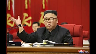 Ким Чен Ын на пленарном заседании Трудовой партии