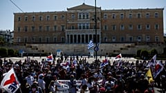 Απεργιακή συγκέντρωση στο Σύνταγμα