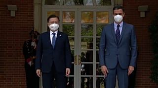 Moon Jae In y Pedro Sánchez, en Moncloa