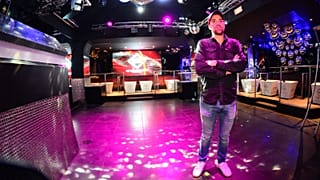 Archives : le propriétaire d'une discothèque à Bordeaux, photographié dans son établissement fermé, le 17 décembre 2020