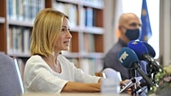 Η παραιτηθείσα Υπουργός Δικαιοσύνης της Κύπρου, Έμιλυ Γιολίτη