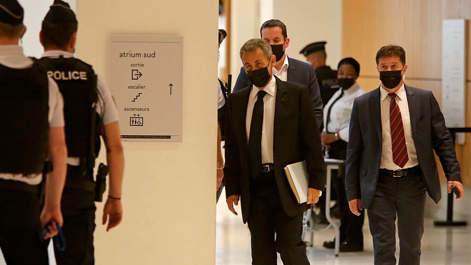 Sarkozy vor Gericht in Paris 