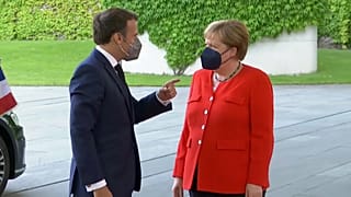 Angela Merkel et Emmanuel Macron appellent à la vigilance face au Covid