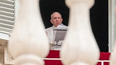 Pope Francis used his address on World Refugee Day to highlight the plight of thousands of displaced people in Myanmar