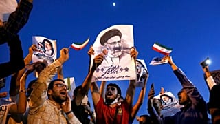 شادی هواداران ابراهیم رئیسی پس از پیروزی او در انتخابات ریاست‌جمهوری