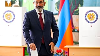 Νικόλ Πασινιάν