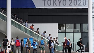 2020 Tokyo Olimpiyat ve Paralimpiyat Köyü'nde basın mensuplarına tur düzenlendi
