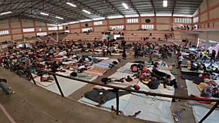 8.500 mujeres y niños han huído de sus casas en las dos últimas semanas.