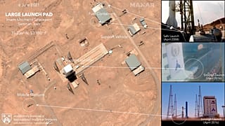 صور من القمر الصناعي لشركة "ماكسار تيكنولوجي" يظهر تحضيرات عملية إطلاق الصاروخ في إيران