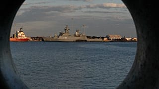 Эсминец «Дефендер» ВМС Великобритании 