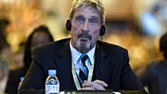 McAfee meghalt, mielőtt kiadhatták volna az Egyesült Államoknak