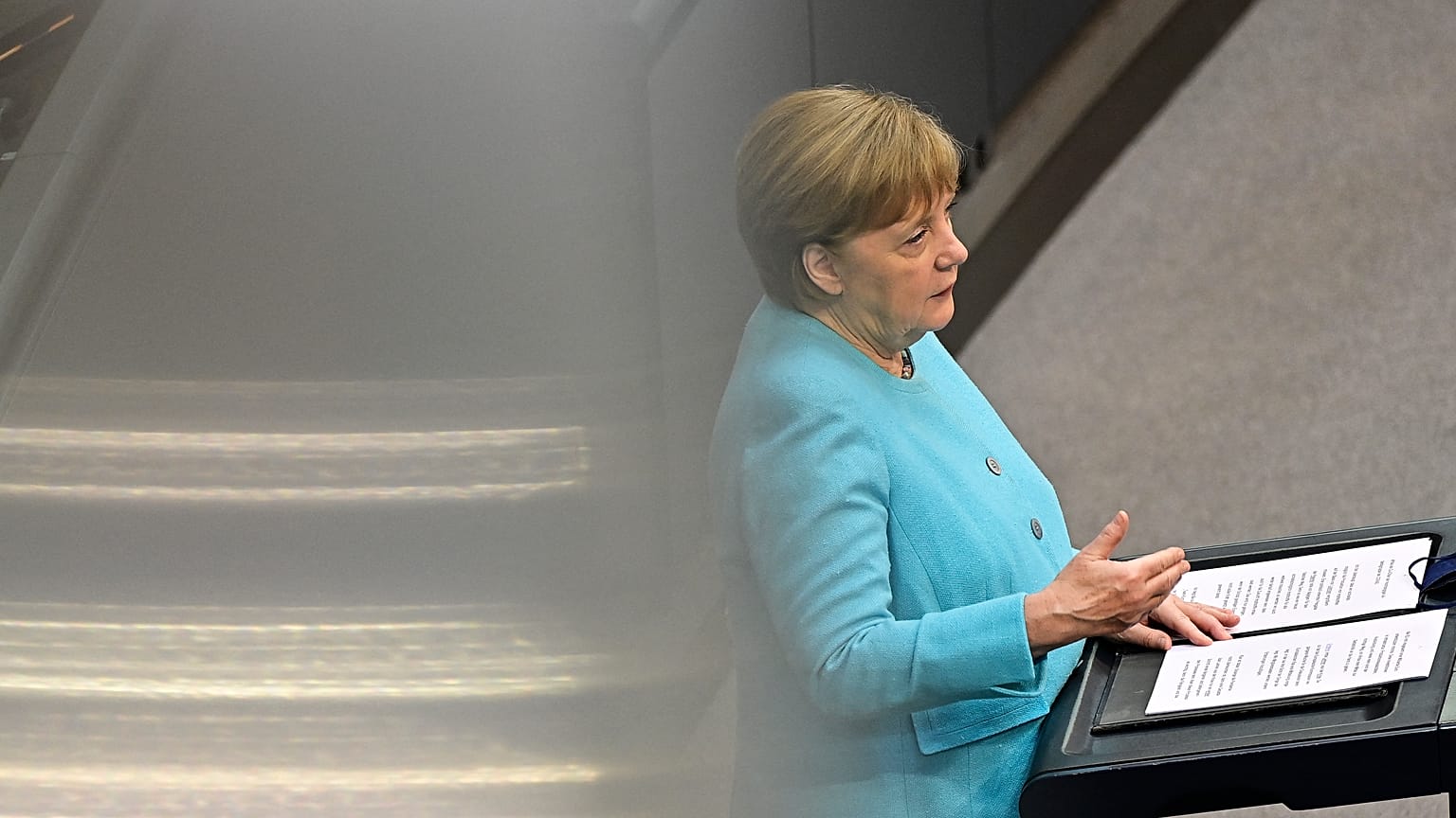 Merkel im Bundestag