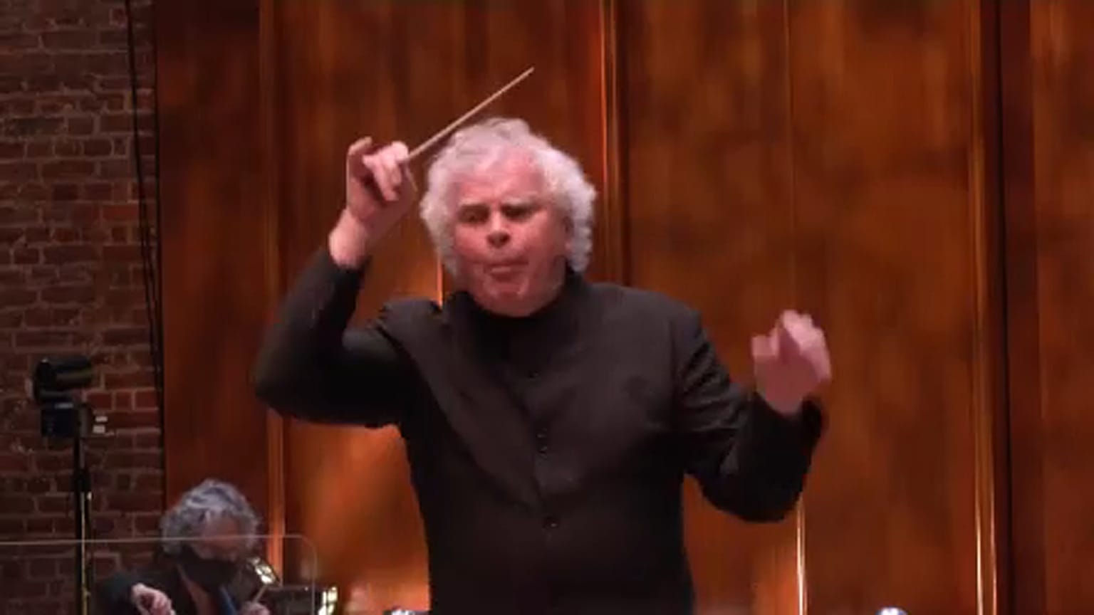 Sir Simon Rattler, director de la Orquesta SInfónica de Londres