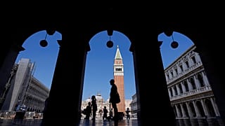 Venedig ist ausnahmsweise auch im Sommer überflutet