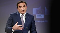 Ο αντιπρόεδρος της Ευρωπαϊκής Επιτροπής Μαργαρίτης Σχοινάς