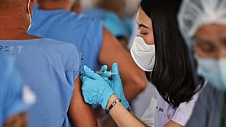 Tayland'da Covid-19'a karşı aşılama kampanyası