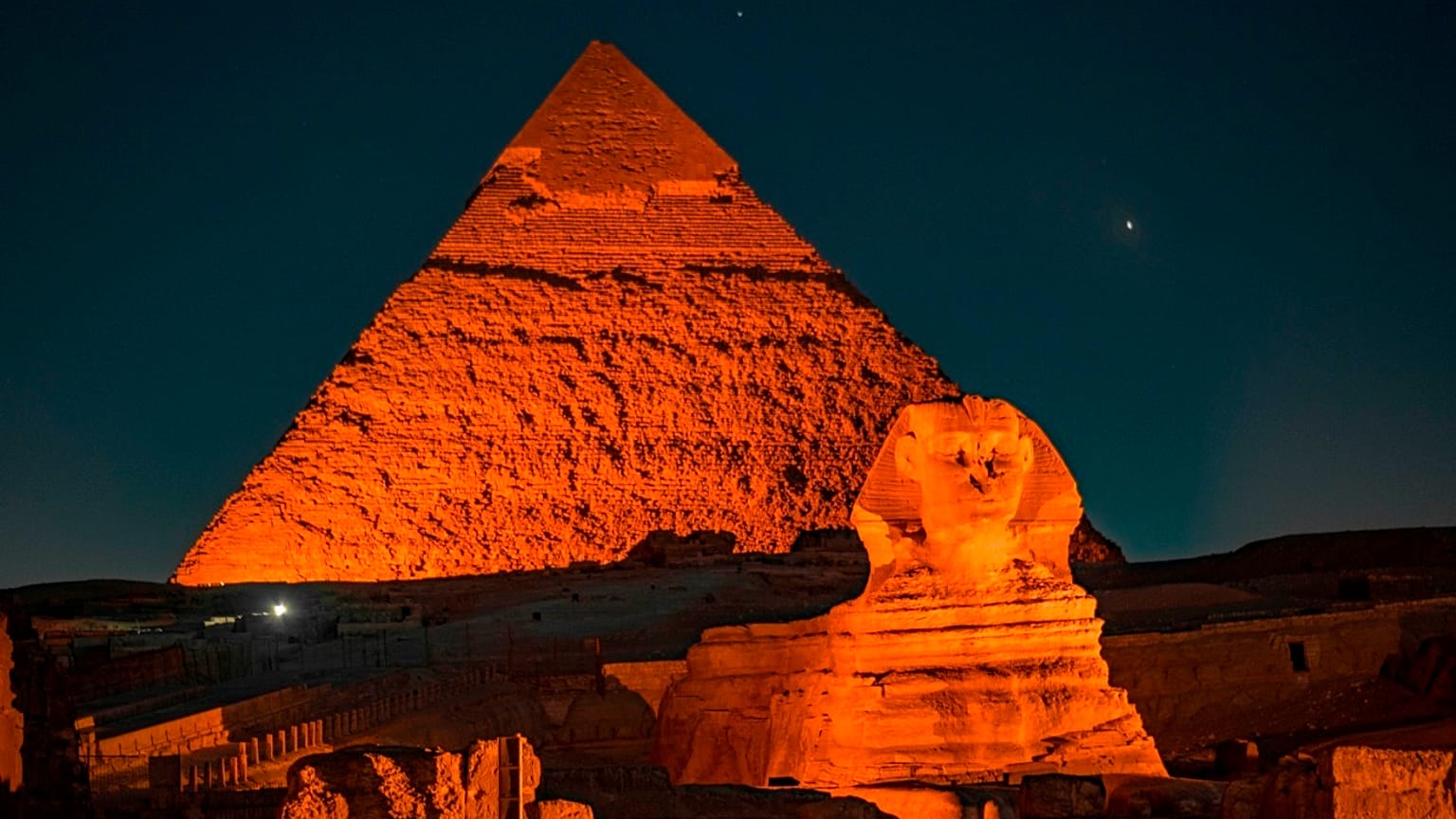 أهرامات الجيزة في مصر. 2021/01/30
