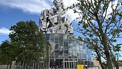 Der Luma Turm in Arles
