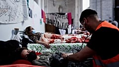 مهاجرون غير نظاميين يواصلون إضرابهم عن الطعام للمطالبة بتسوية أوضاع إقامتهم في بلجيكا
