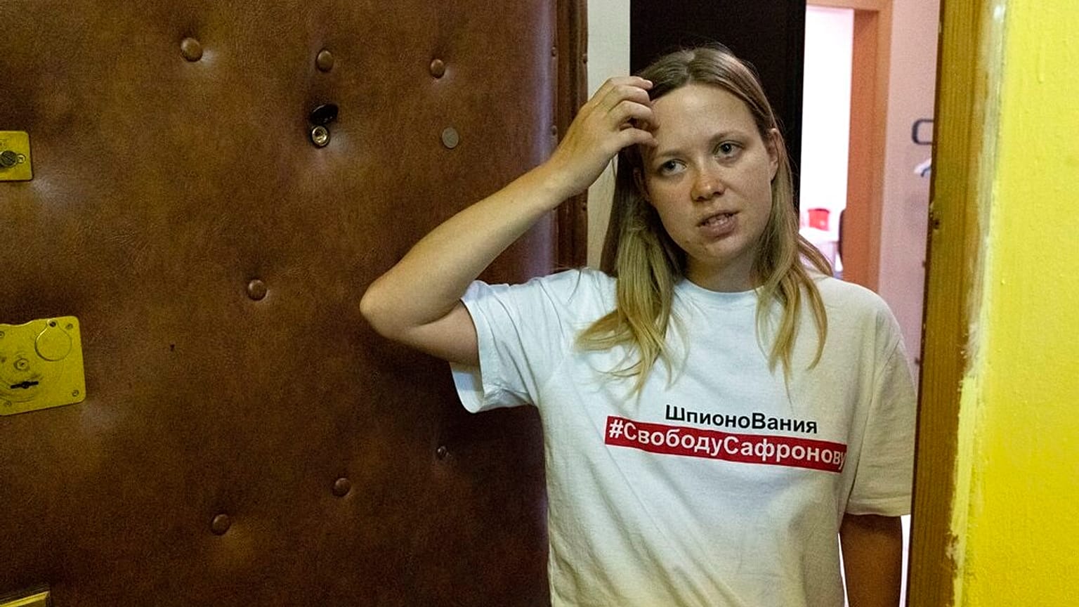 Maria Zsolobova újságíró a házkutatás után