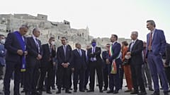 شاهد: وزراء خارجية مجموعة العشرين في جولة تاريخية في مدينة ماتيرا الإيطالية