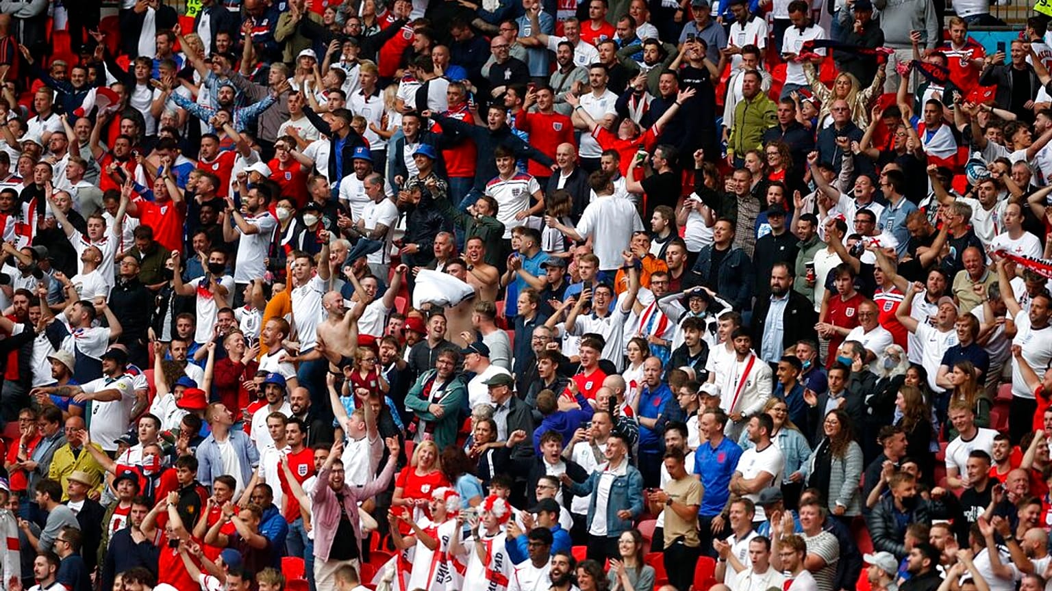 Supporteurs anglais lors de l'Euro-2021, au stade de Wembley (Londres), le 01/07/2021