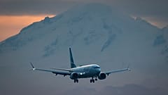 Boeing 737 совершил экстренную посадку на воду у Гонолулу 