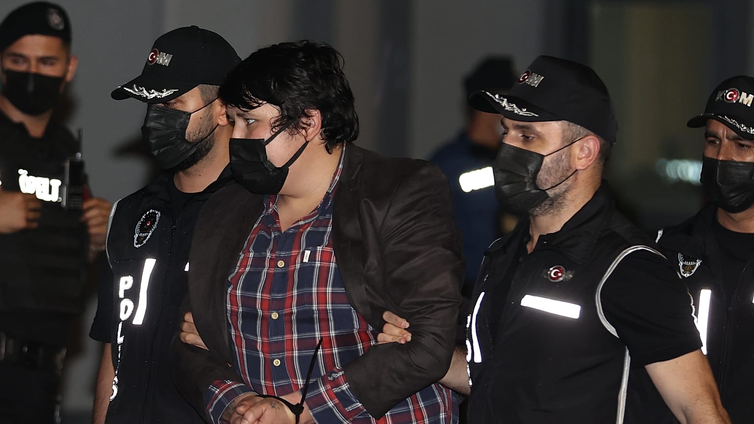 Çiftlik Bank'ın kurucusu Mehmet Aydın Türkiye'ye getirildi 