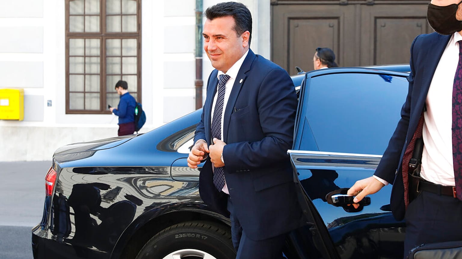 Ο πρωθυπουργός της Βόρειας Μακεδονίας Ζόραν Ζάεφ κατά την επίσκεψή του στην Αυστρία
