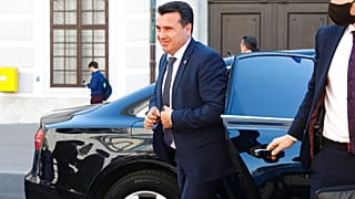 Ο πρωθυπουργός της Βόρειας Μακεδονίας Ζόραν Ζάεφ κατά την επίσκεψή του στην Αυστρία
