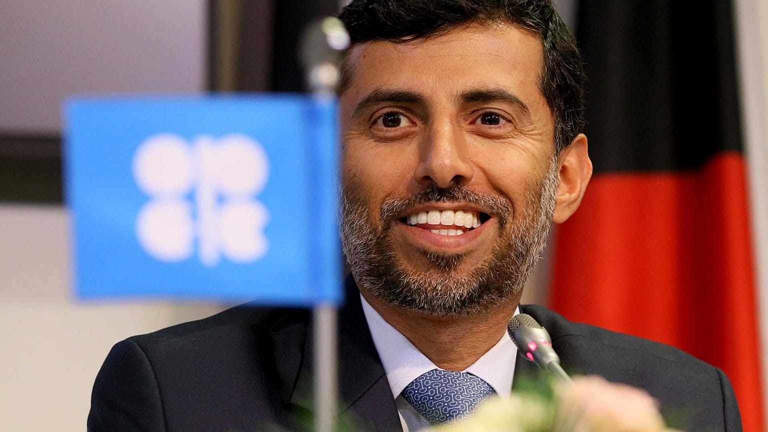 وزير الطاقة لدولة الإمارات العربية المتحدة، سهيل محمد المزروعي خلال مؤتمر صحفي عقب اجتماع منظمة البلدان المصدرة للبترول (أوبك)، فيينا، النمسا، النمسا، الجمعة 7 ديسمبر 2018