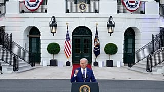 4 июля в США: минута молчания, салют и хот-доги