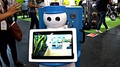 Pari'teki Vivatech Fuarı'nda Kompaï Robotics'in ürettiği son model