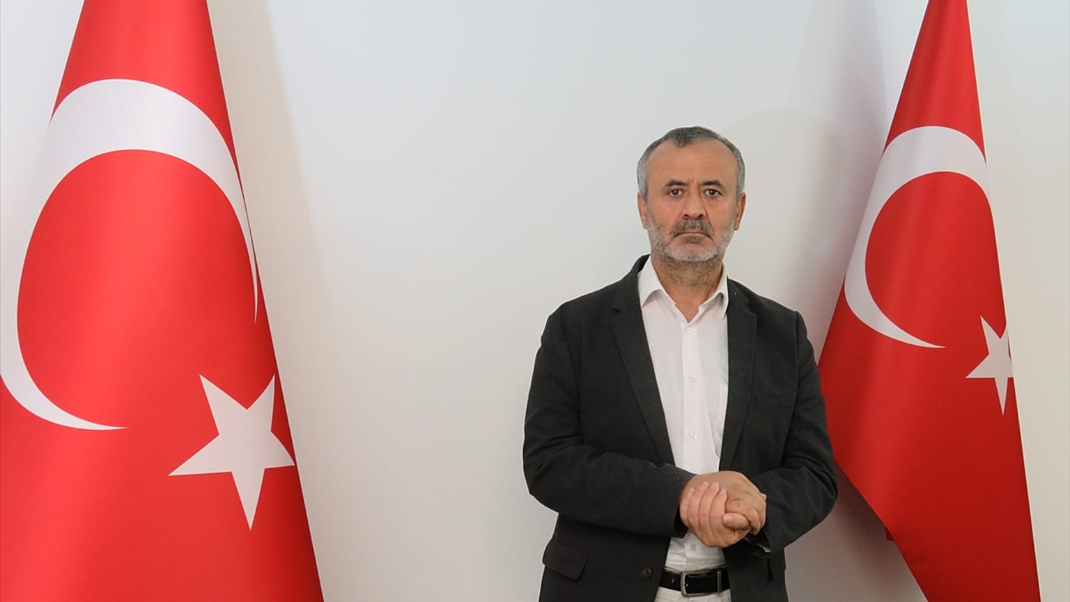 Orhan İnandı