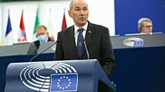 ο Πρωθυπουργός της Σλοβενίας, Γιάνες Γιάνσα