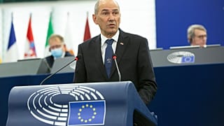 ο Πρωθυπουργός της Σλοβενίας, Γιάνες Γιάνσα
