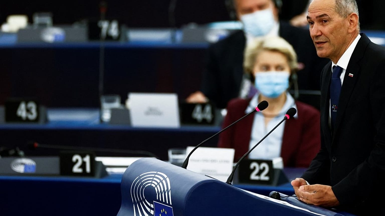 Piovono critiche su Jansa a Strasburgo. Partenza in salita per il premier sloveno alla guida dell'Ue